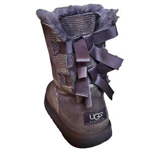 Ugg Bailey Bow Purple Gray Metallic Lizard Suede Sheepskin Ankle Boot 4 US/34EU